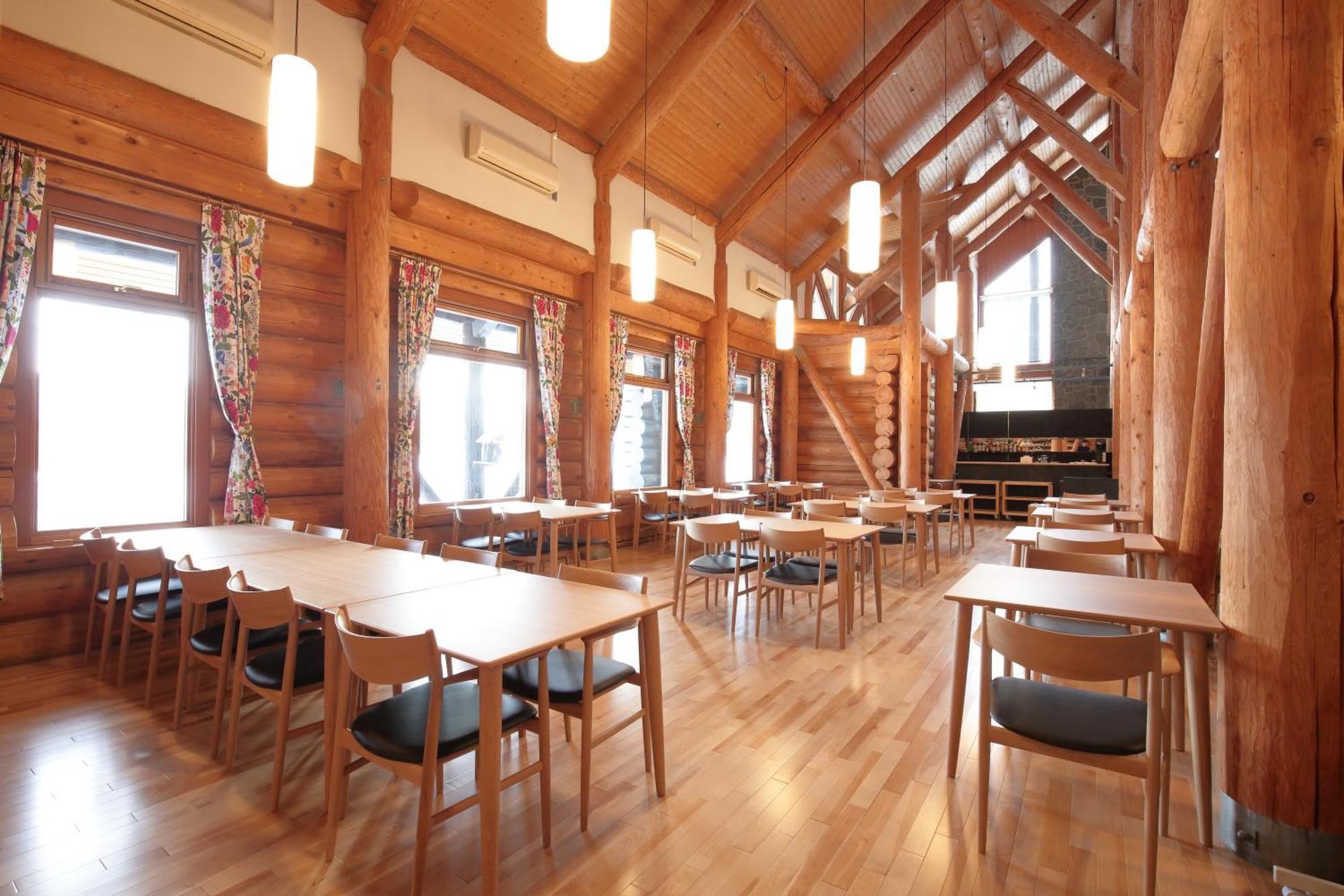 Log Hotel The Maple Lodge Iwamizawa Exterior foto